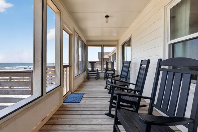 760 Springs Ave., Pawleys Island, SC 29585