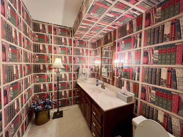 1809 Woodvine, Longview, TX 75604