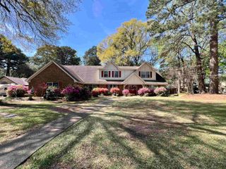 1809 Woodvine, Longview, TX 75604