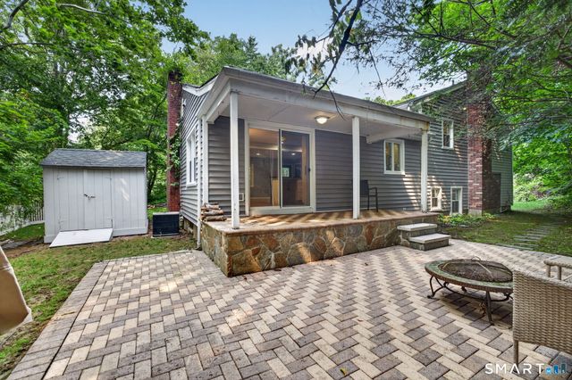 884 Indian Hill Road, Orange, CT 06477