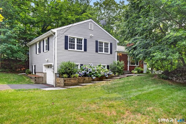 884 Indian Hill Road, Orange, CT 06477