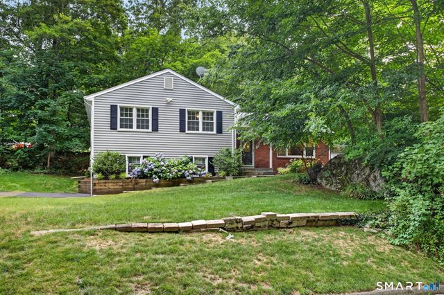 884 Indian Hill Road, Orange, CT 06477