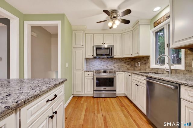 884 Indian Hill Road, Orange, CT 06477