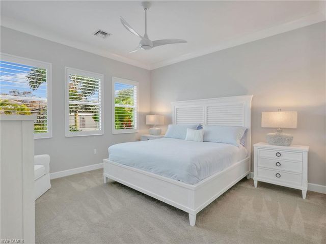 12056 Oleander AVE, Naples, FL 34120