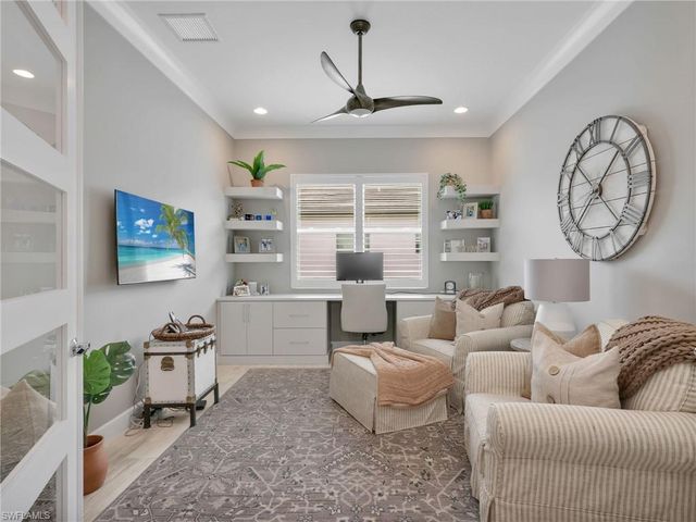 12056 Oleander AVE, Naples, FL 34120