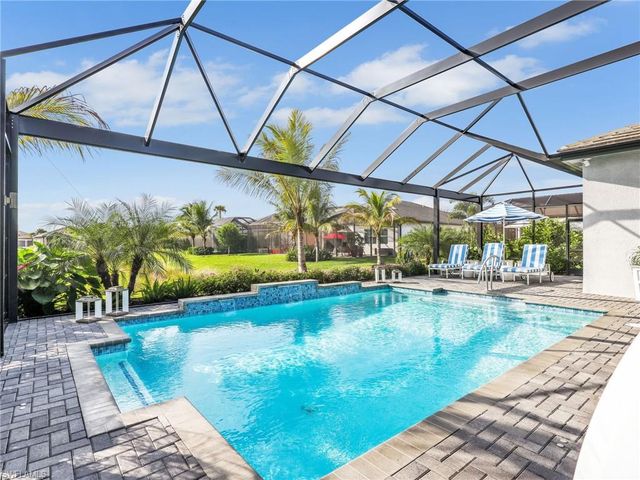 12056 Oleander AVE, Naples, FL 34120
