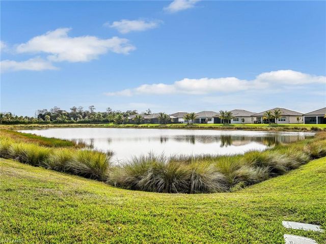 12056 Oleander AVE, Naples, FL 34120