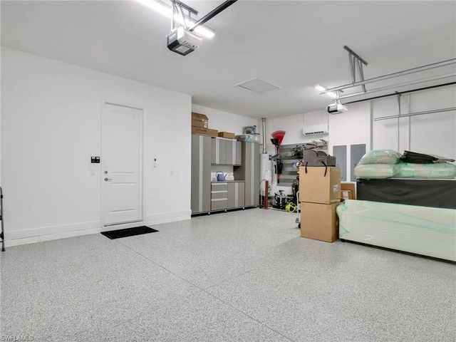 12056 Oleander AVE, Naples, FL 34120