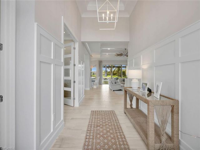 12056 Oleander AVE, Naples, FL 34120