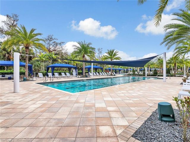 12056 Oleander AVE, Naples, FL 34120