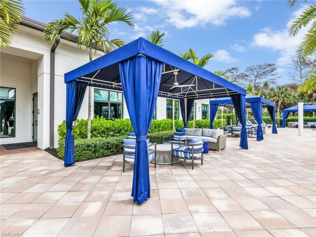 12056 Oleander AVE, Naples, FL 34120