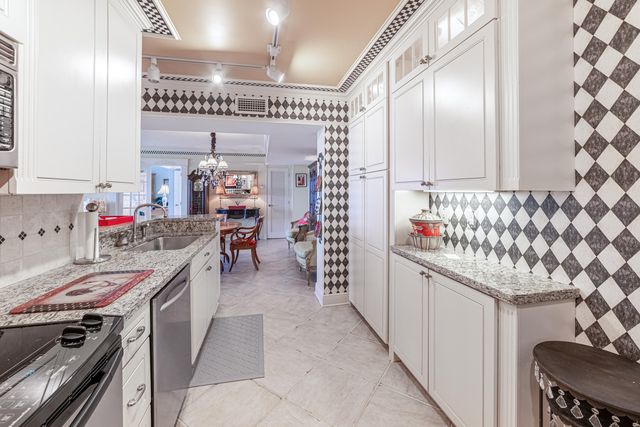 3450 S Ocean Boulevard 408, Palm Beach, FL 33480
