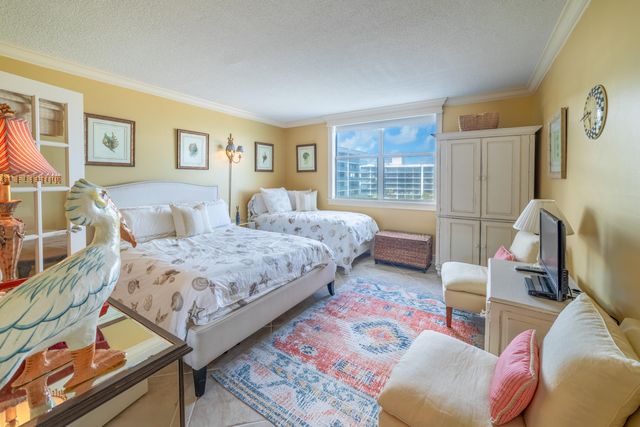 3450 S Ocean Boulevard 408, Palm Beach, FL 33480