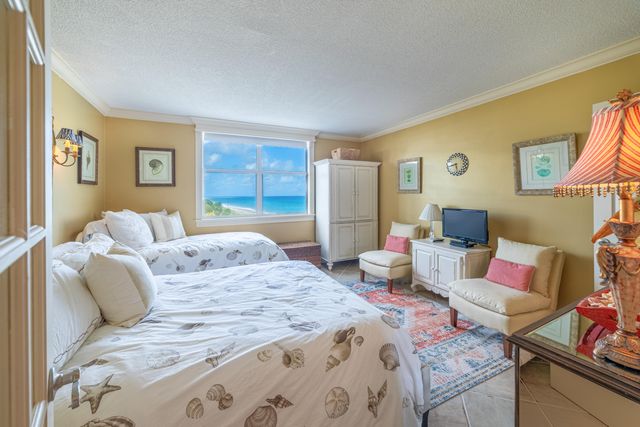 3450 S Ocean Boulevard 408, Palm Beach, FL 33480