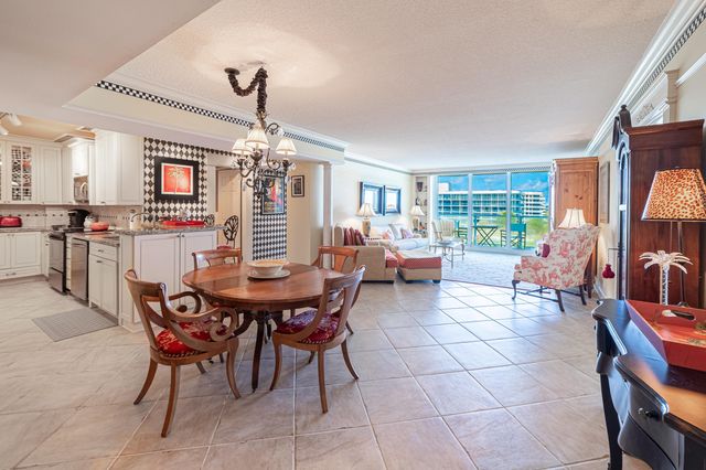 3450 S Ocean Boulevard 408, Palm Beach, FL 33480