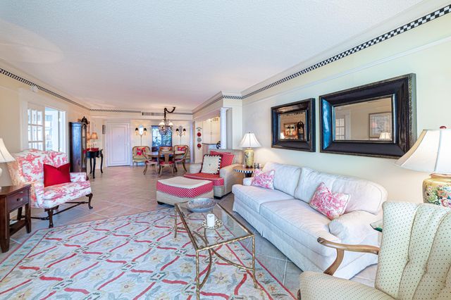 3450 S Ocean Boulevard 408, Palm Beach, FL 33480