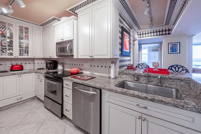 3450 S Ocean Boulevard 408, Palm Beach, FL 33480