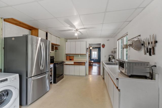 322 Pearl Street, Gardner, MA 01440