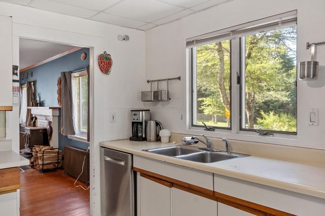 322 Pearl Street, Gardner, MA 01440