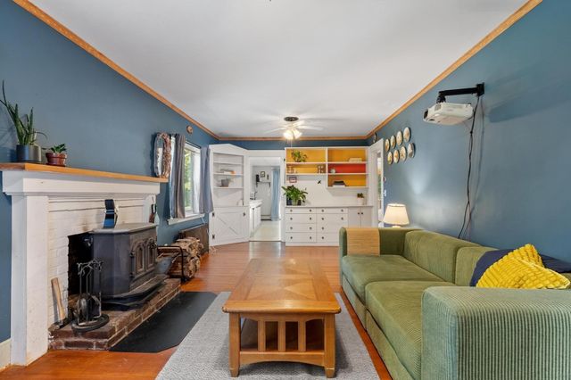 322 Pearl Street, Gardner, MA 01440
