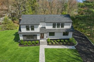 246 Fawn Rdg, Mountainside Boro, NJ 07092