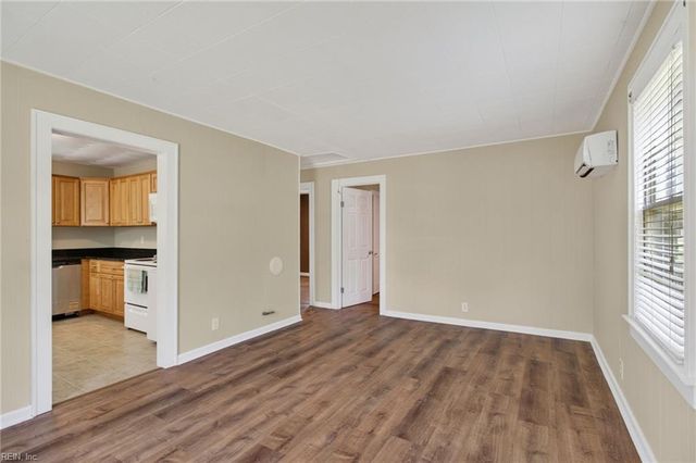 121 Lucas AVE, Norfolk, VA 23502