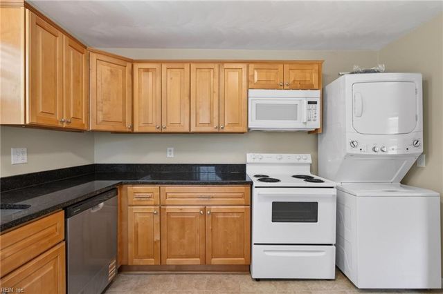 121 Lucas AVE, Norfolk, VA 23502