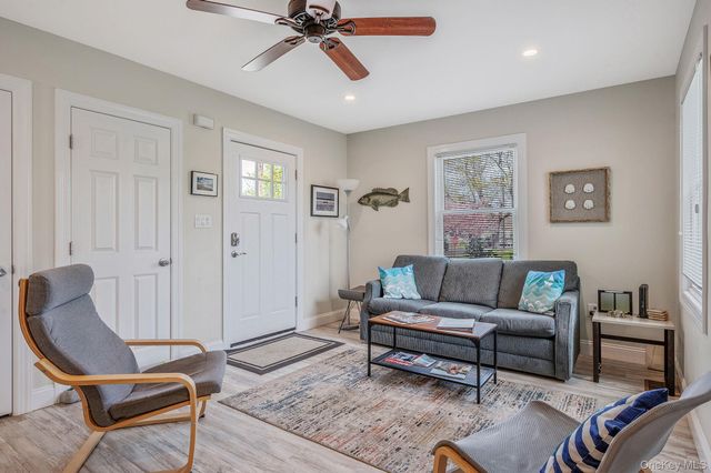 401 Wiggins Street, Greenport, NY 11944