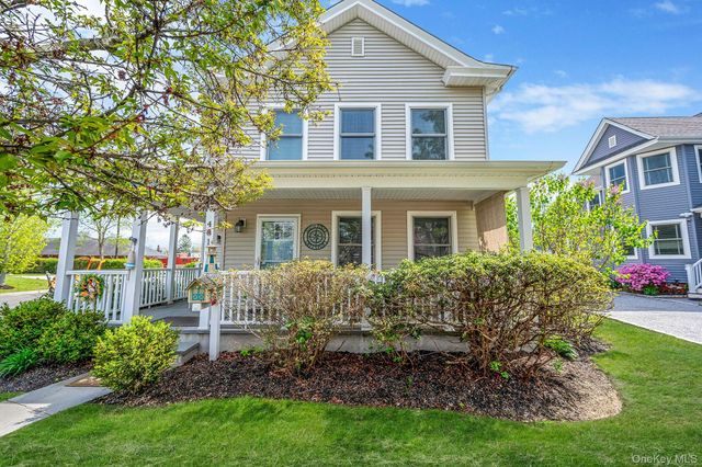 401 Wiggins Street, Greenport, NY 11944