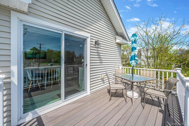 401 Wiggins Street, Greenport, NY 11944