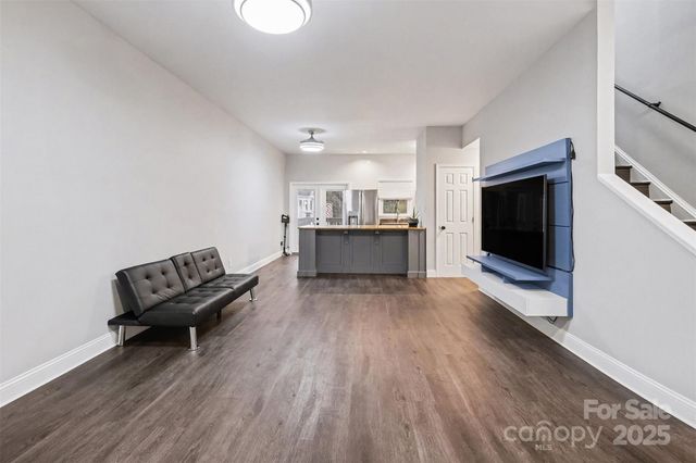 316 W 10th Street, Charlotte, NC 28202