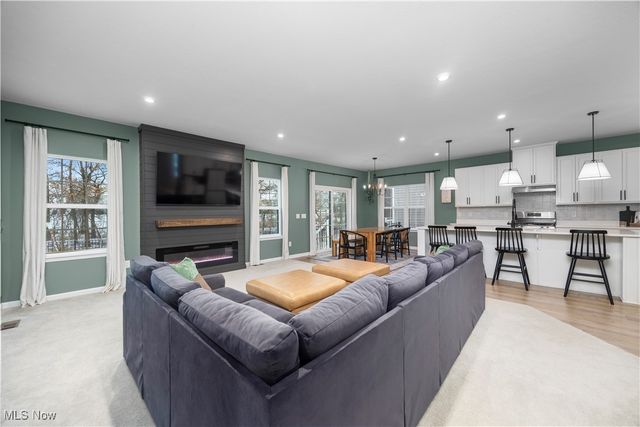 6163 Krystina Run, Lorain, OH 44053