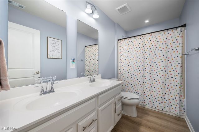 6163 Krystina Run, Lorain, OH 44053