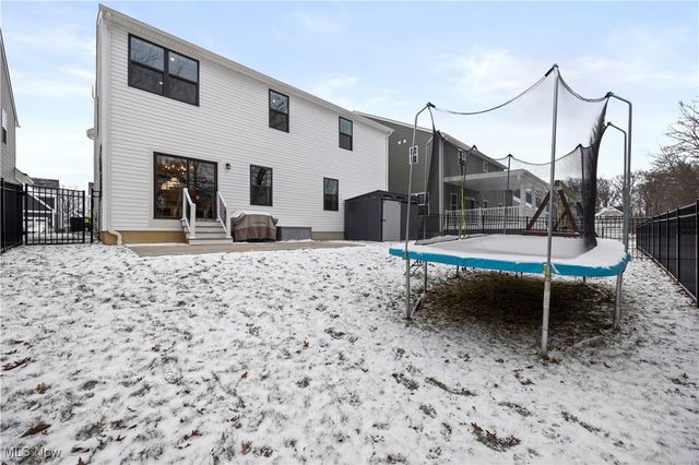 6163 Krystina Run, Lorain, OH 44053