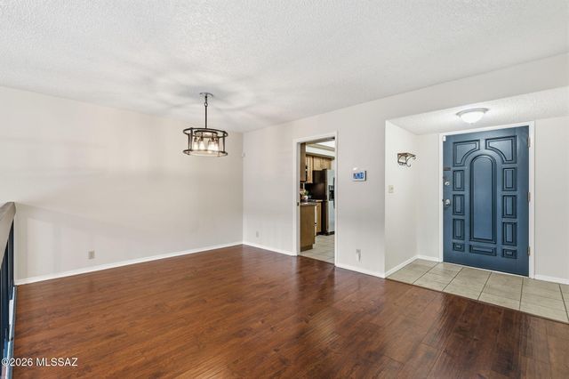 434 N Dodge Boulevard, Tucson, AZ 85716