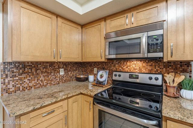 434 N Dodge Boulevard, Tucson, AZ 85716