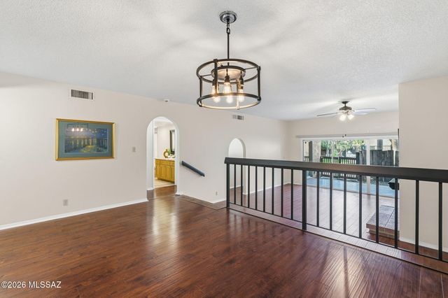 434 N Dodge Boulevard, Tucson, AZ 85716