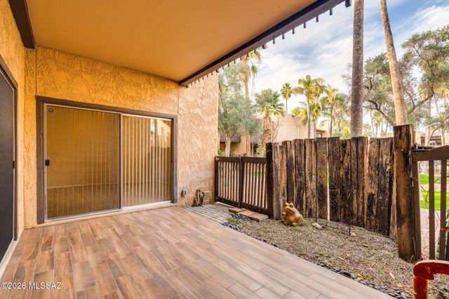 434 N Dodge Boulevard, Tucson, AZ 85716