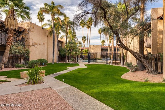 434 N Dodge Boulevard, Tucson, AZ 85716