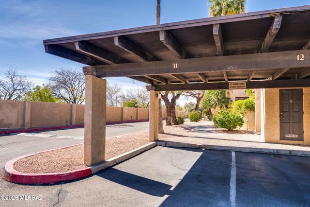 434 N Dodge Boulevard, Tucson, AZ 85716
