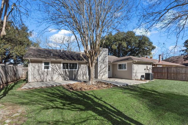 2615 Blue Mist Drive, Sugar Land, TX 77498