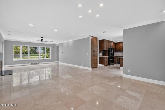 4545 Indian Road, Ottawa Hills, OH 43615