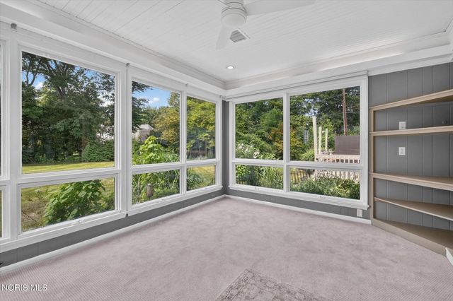 4545 Indian Road, Ottawa Hills, OH 43615