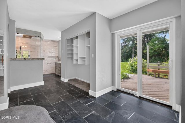 4545 Indian Road, Ottawa Hills, OH 43615
