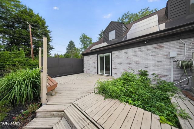 4545 Indian Road, Ottawa Hills, OH 43615