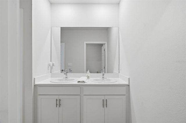 18114 WHEATHOUSE PLACE, Bradenton, FL 34211