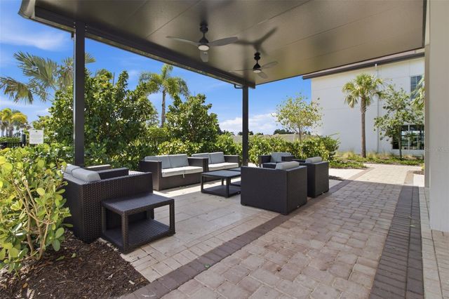 18114 WHEATHOUSE PLACE, Bradenton, FL 34211