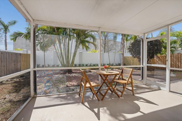 4760 NW 5th Court, Coconut Creek, FL 33063