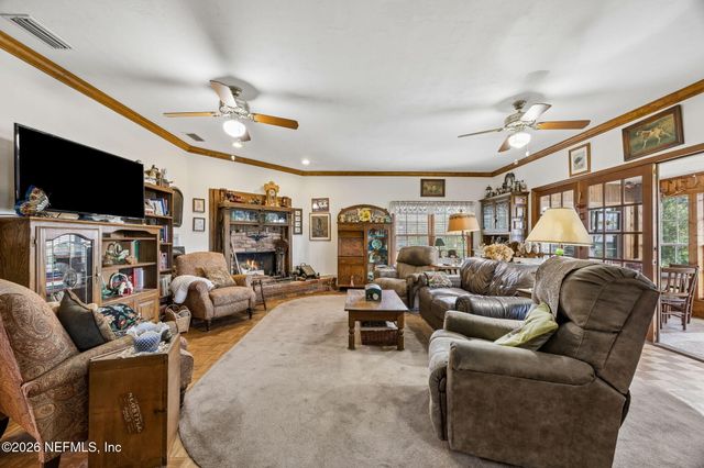 7430 SW COUNTY ROAD 18, Hampton, FL 32044