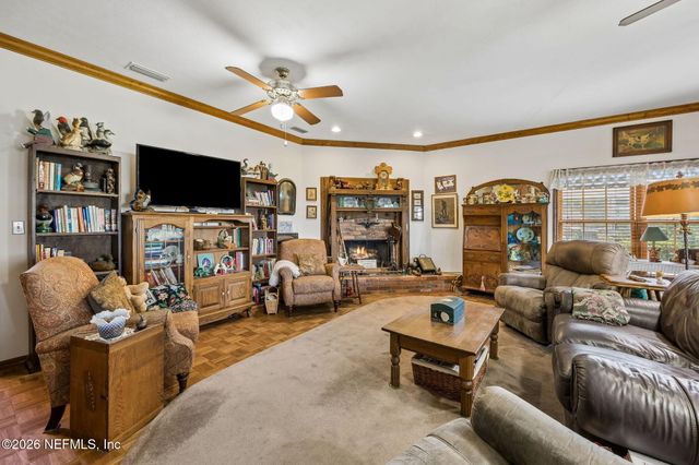 7430 SW COUNTY ROAD 18, Hampton, FL 32044